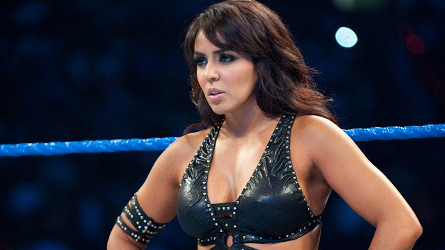 Layla Ring İçi Geri Dönüşünü Gerçekleştirdi!
