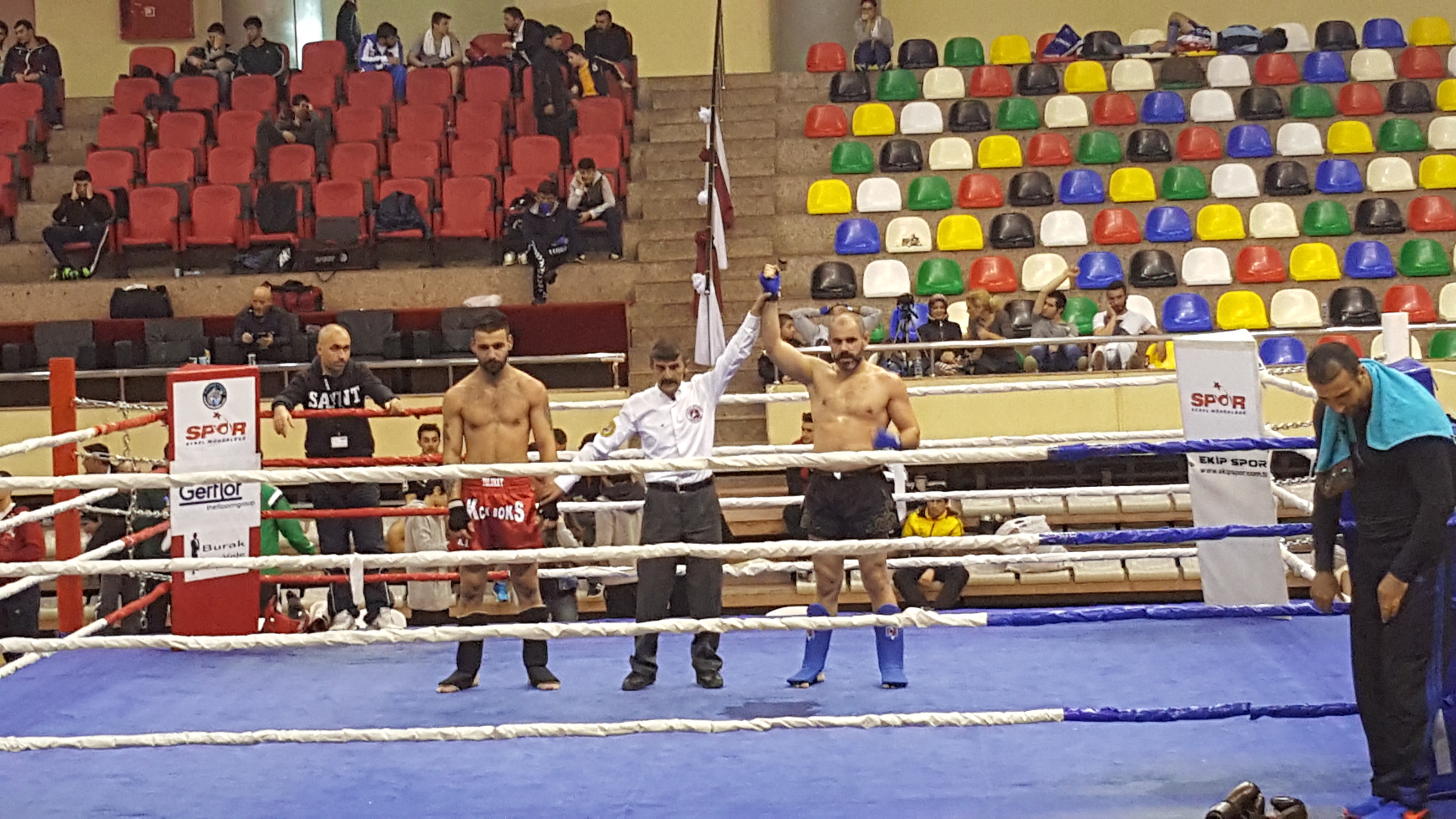 Türkiye Kickboks Şampiyonası İzmir'de Sona Erdi!