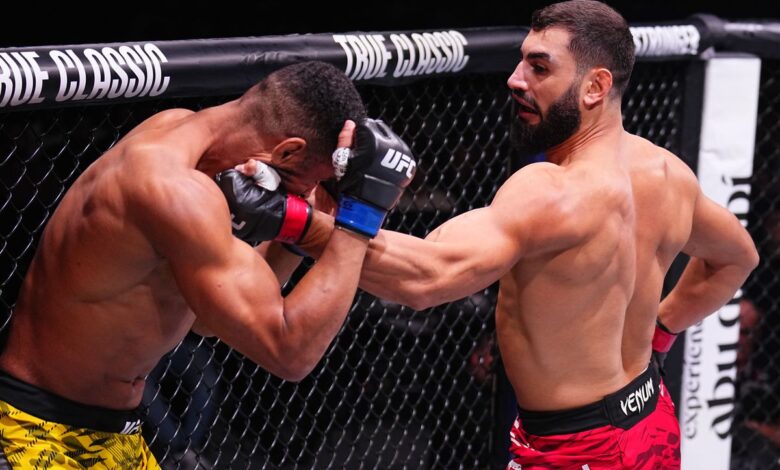 Niğdeli İbo Aslan Brezilyalı Cerqueira'yı UFC 308'de Nakavt Etti